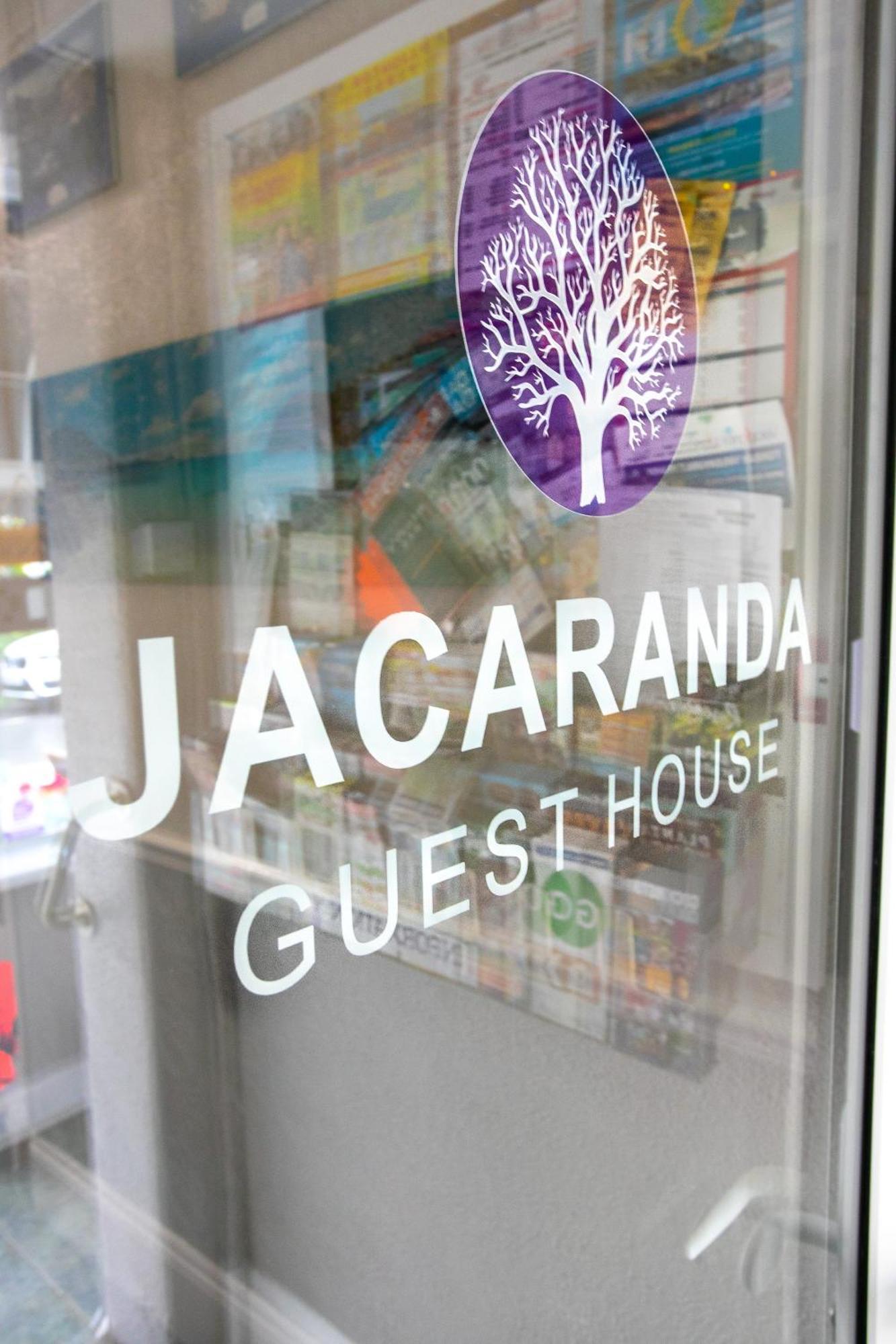 Jacaranda Hotel Пейнтън Екстериор снимка