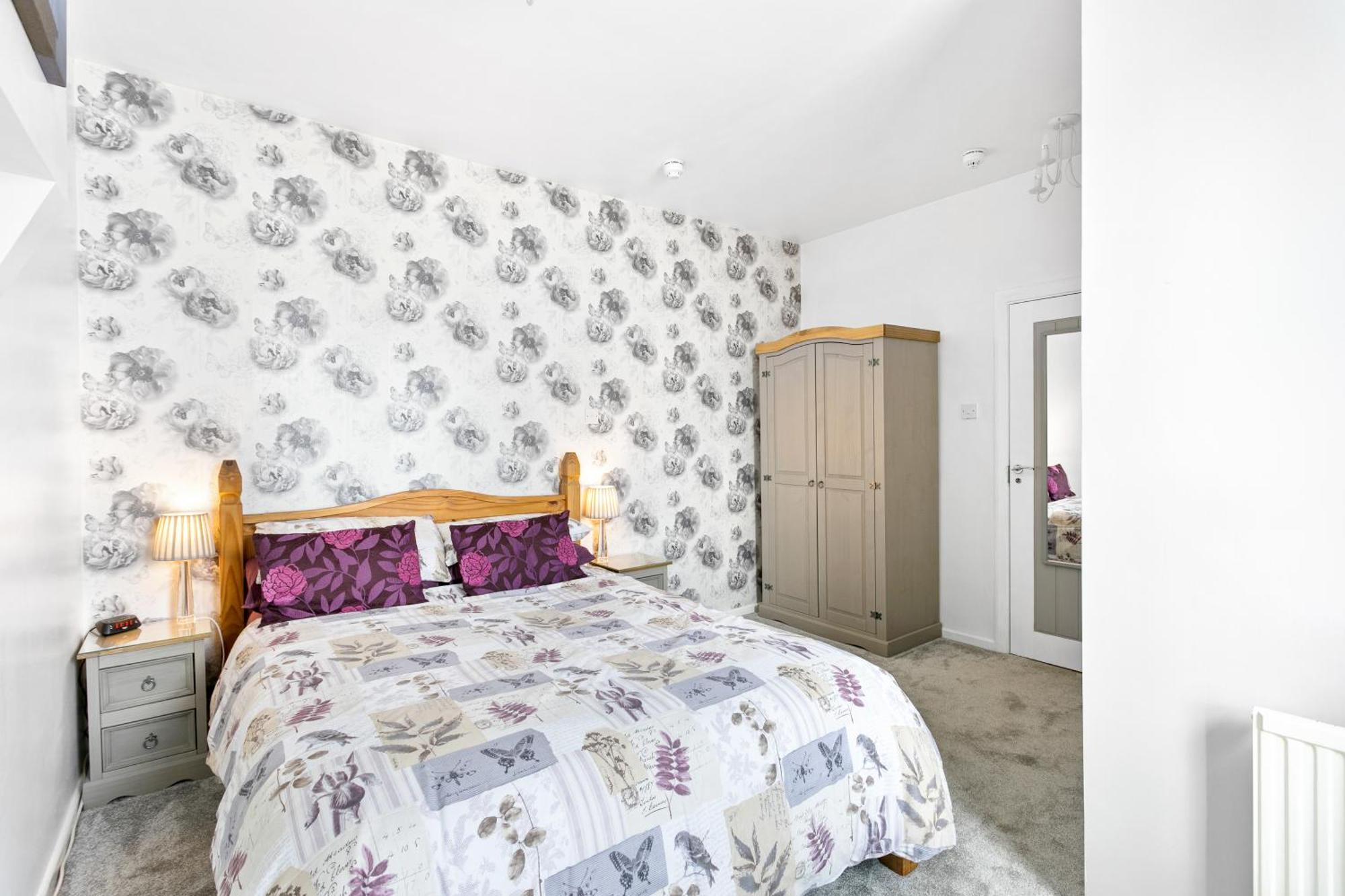 Jacaranda Hotel Пейнтън Екстериор снимка