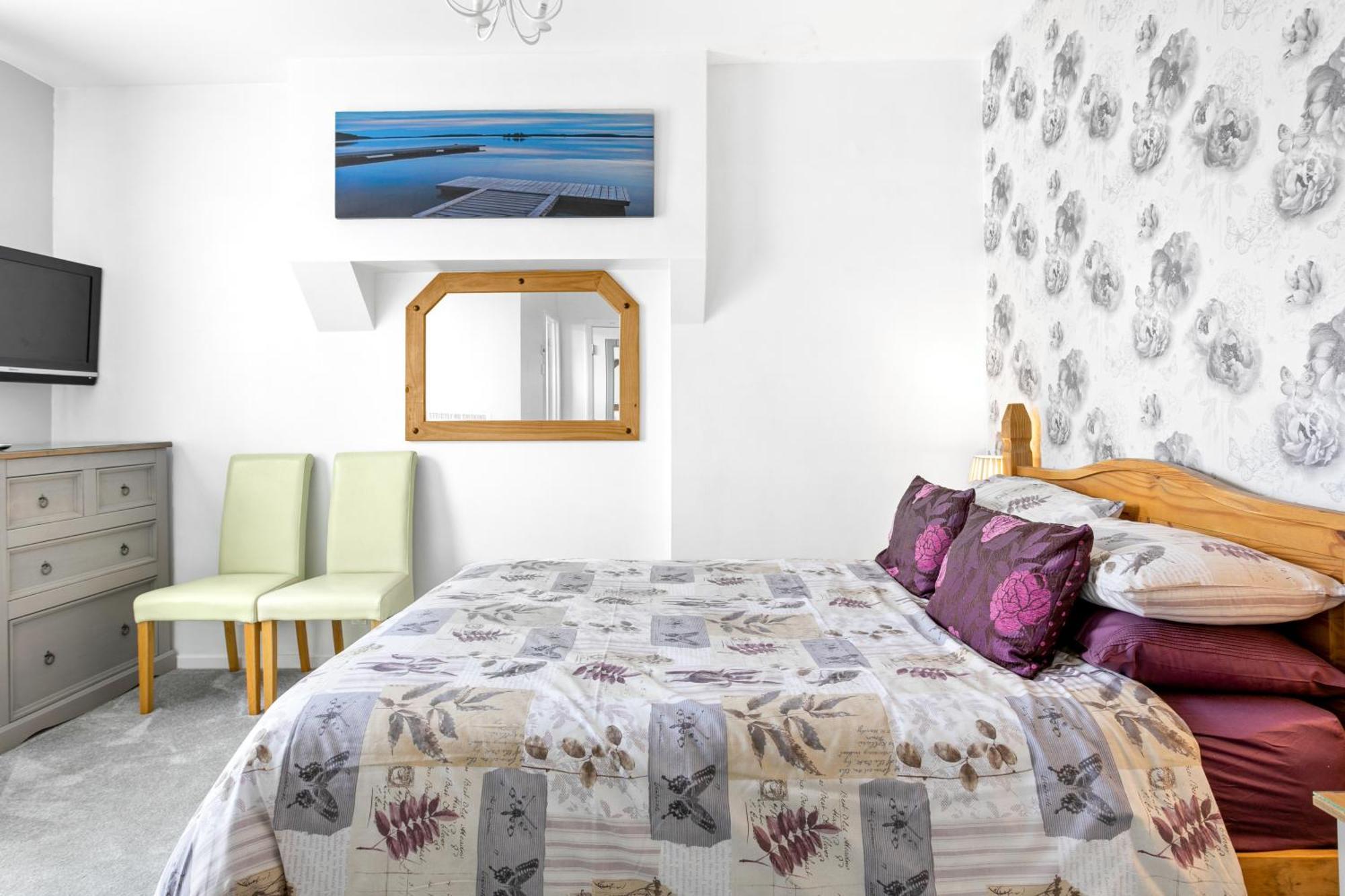 Jacaranda Hotel Пейнтън Екстериор снимка