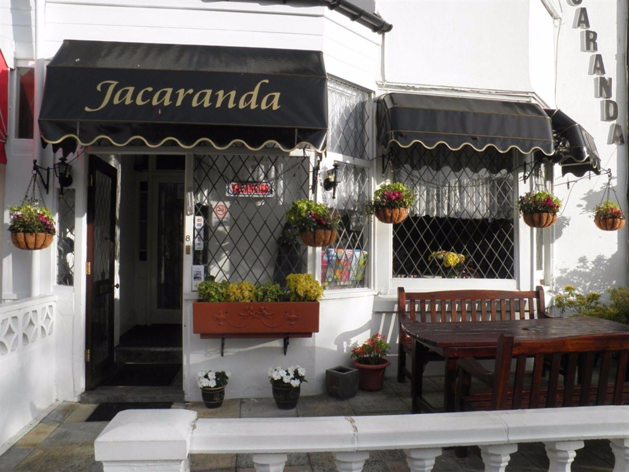 Jacaranda Hotel Пейнтън Екстериор снимка